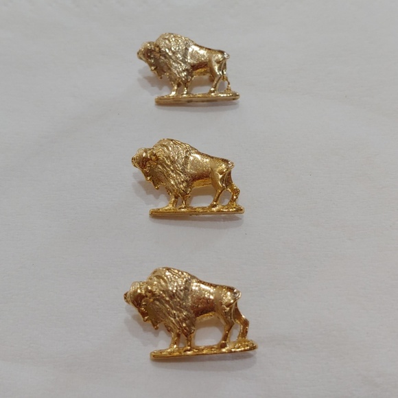3 Gold Buffalo Pins!!! - Picture 1 of 5